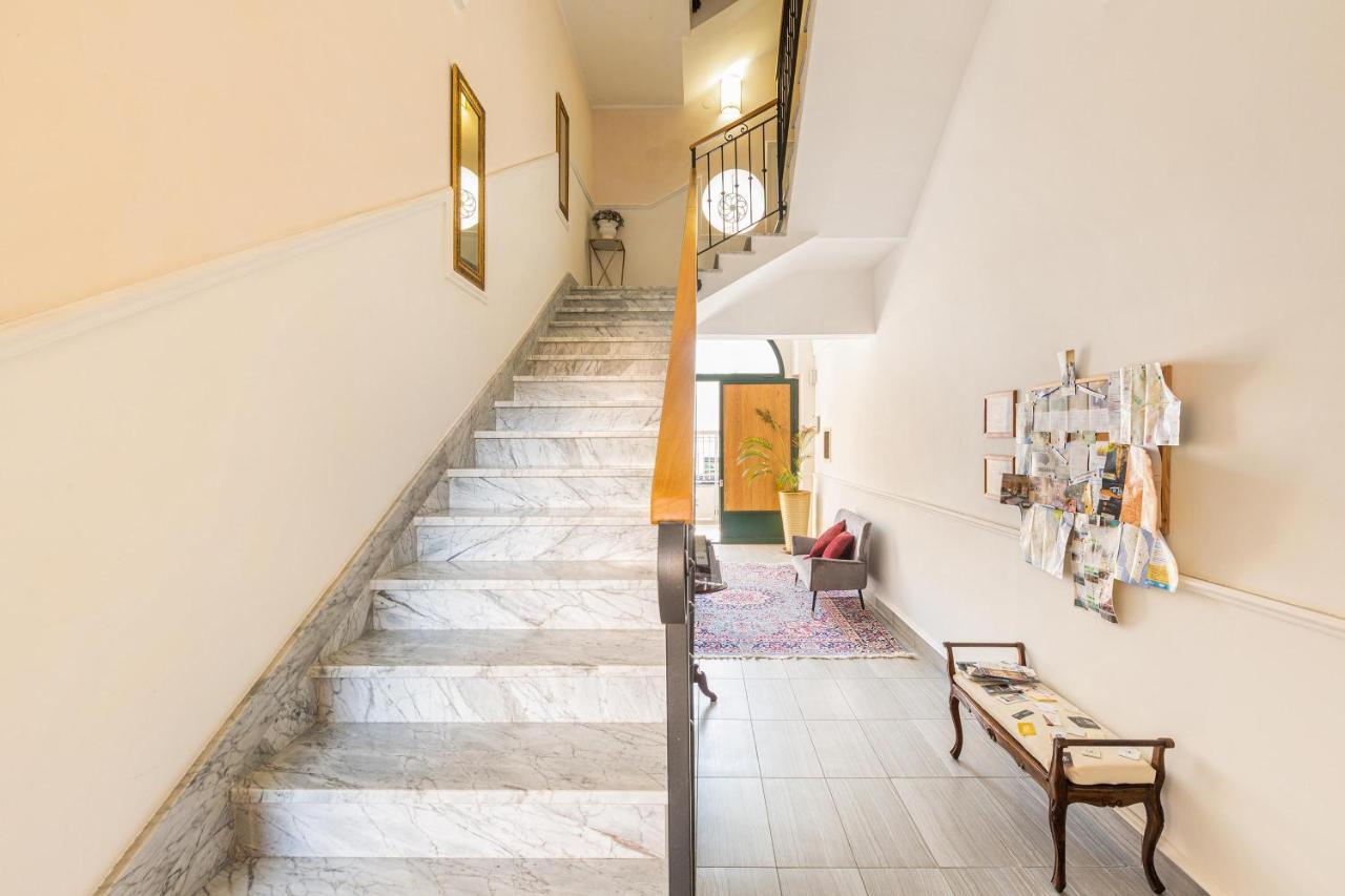 Dimora Le Tre Muse Guesthouse Lecce Kültér fotó
