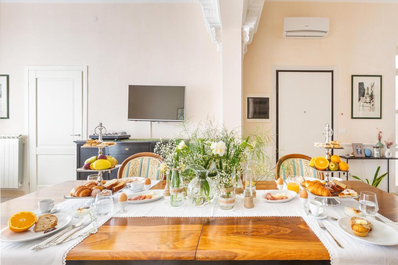 Dimora Le Tre Muse Guesthouse Lecce Kültér fotó