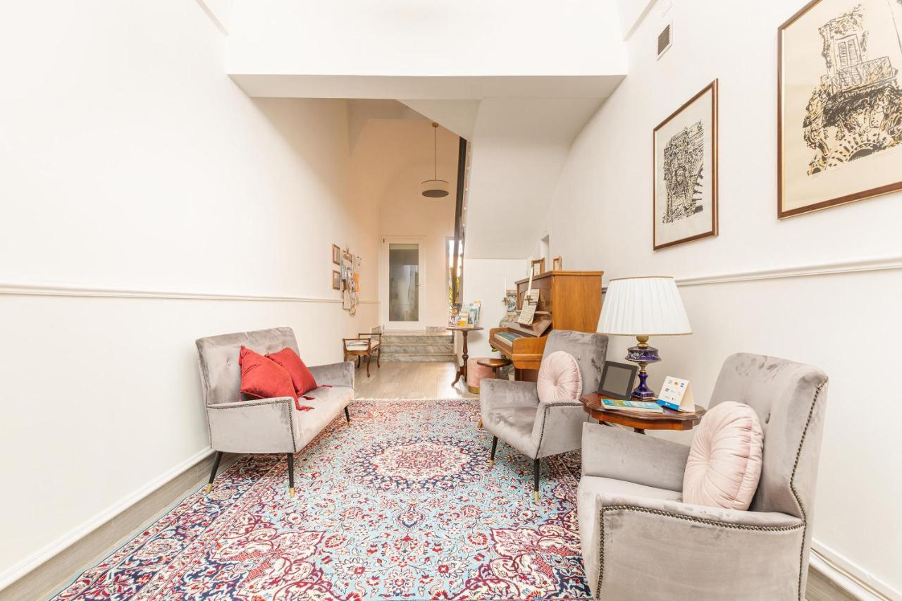 Dimora Le Tre Muse Guesthouse Lecce Kültér fotó